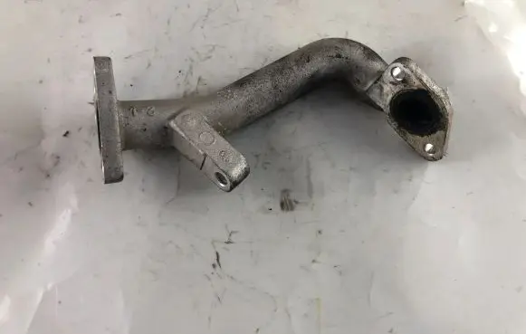 KIA Sorento EGR valve line/pipe/hose