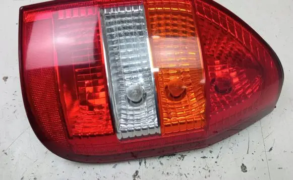 Opel Zafira A Rear/tail lights