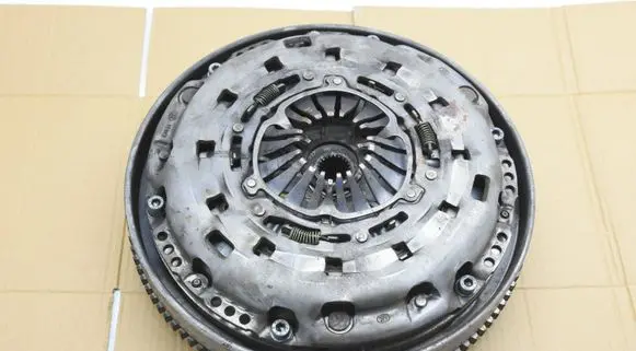 Fiat Ducato Dual mass flywheel 504328874 55229617 504376641