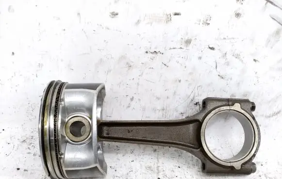 Chrysler 300 - 300C Piston with connecting rod