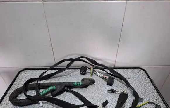 Renault Trafic II (X83) Loading door wiring loom 8200364548