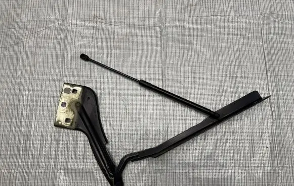Jaguar F-Pace Engine bonnet/hood hinges MK8316800