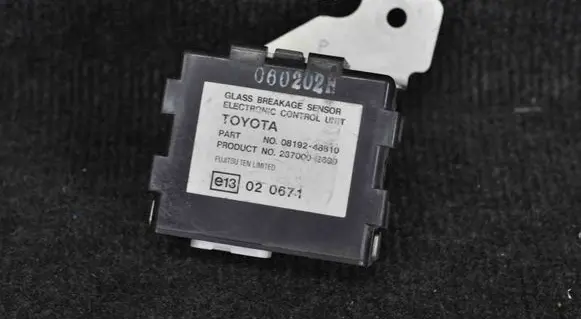 Toyota RAV 4 (XA30) Other devices 2370002690 0819248810