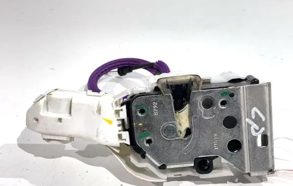 Fiat Tipo Front door lock 519836030