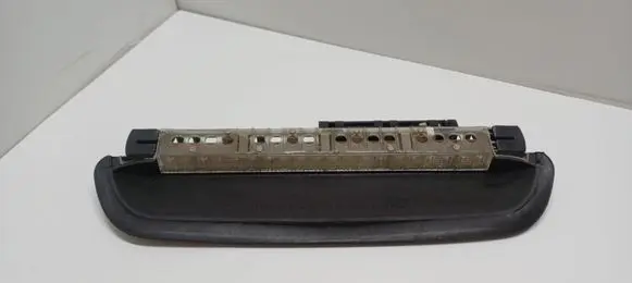 BMW 3 E46 Third/center stoplight 8386963