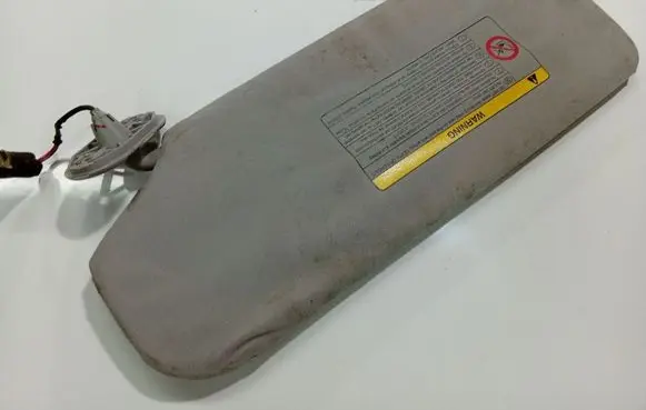 Toyota Avensis T250 Sun visor 