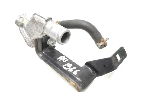 Honda CR-V Engine coolant pipe/hose