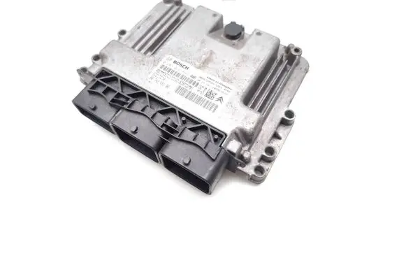 Peugeot 207 Engine control unit/module 9674245180 0281015847 9666729580