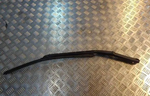 Mercedes-Benz C W203 Front wiper blade arm A2038240549