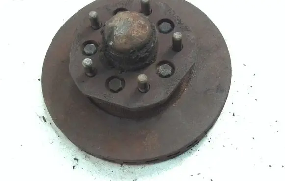 Mitsubishi L300, Cosmos Front wheel hub 