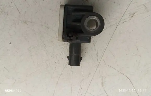 Mercedes-Benz B W246 W242 Airbag deployment crash/impact sensor A1668210151