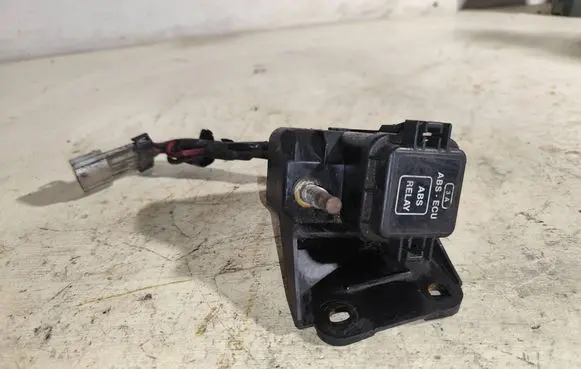 Pontiac Trans Sport ABS relay 