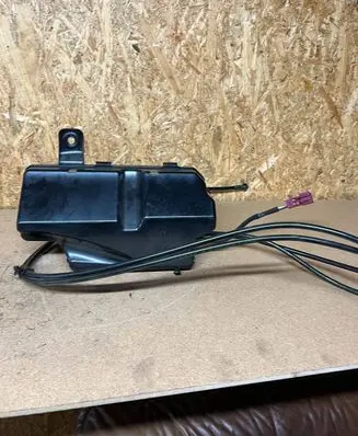 Mercedes-Benz E W211 Tailgate hydraulic pump motor A2118000948 013184 HB71298002
