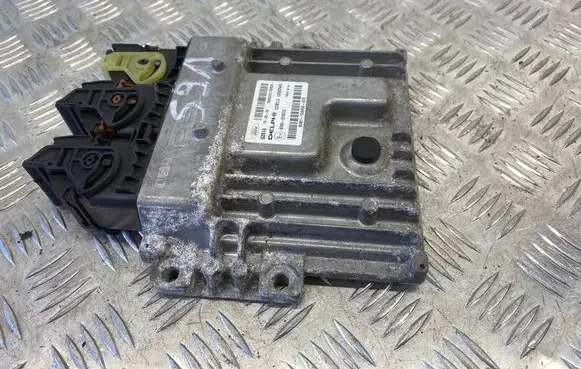 Ford Grand C-MAX Engine control unit/module BV6112A650AEK 28383945