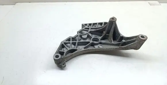 Volkswagen PASSAT CC Engine mounting bracket 03L199207