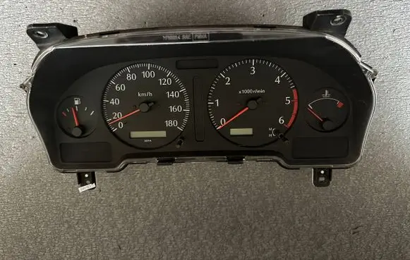 Nissan Patrol Y61 Speedometer (instrument cluster) 24820VC020