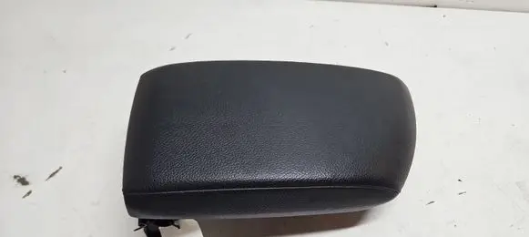 BMW 2 F22 F23 Armrest 0000