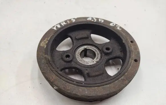 Toyota Yaris Crankshaft pulley