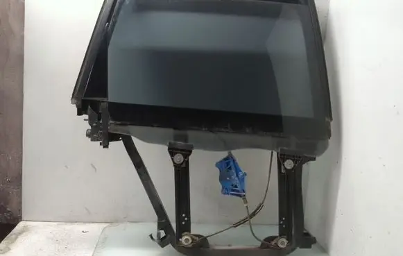 Porsche Cayenne (9PA) Rear window lifting mechanism without motor 