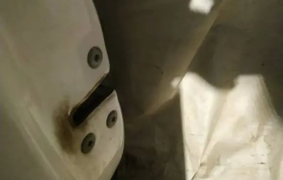 Citroen C1 Front door lock