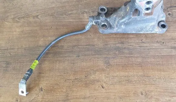 Hyundai i40 Gearbox mounting bracket 