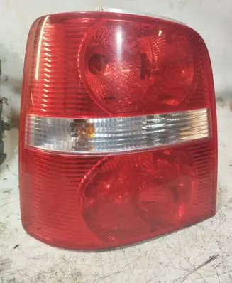 Volkswagen Touran I Tail light bulb cover holder 1T0945257D