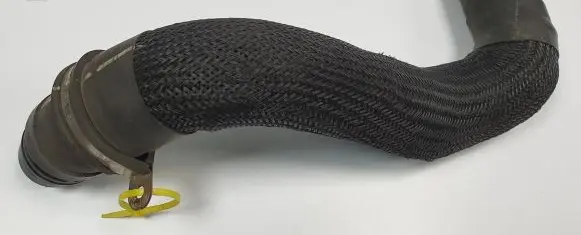 Dodge Nitro Engine coolant pipe/hose