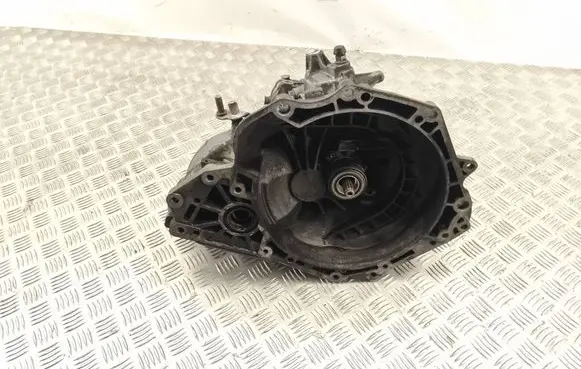 Opel Corsa D Manual 5 speed gearbox R90400206 55355489