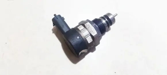 Fuel pressure sensor