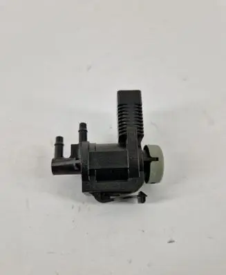 Volkswagen PASSAT B6 Turbo solenoid valve 1K0906283A
