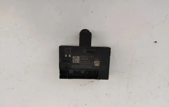 Porsche Cayenne (92A) Door control unit/module 4H0959795P 4H0959795J A2C7325440700