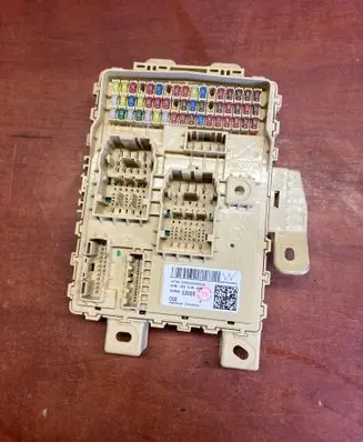 Hyundai Tucson IV NX4 Fuse module 91950CZ020