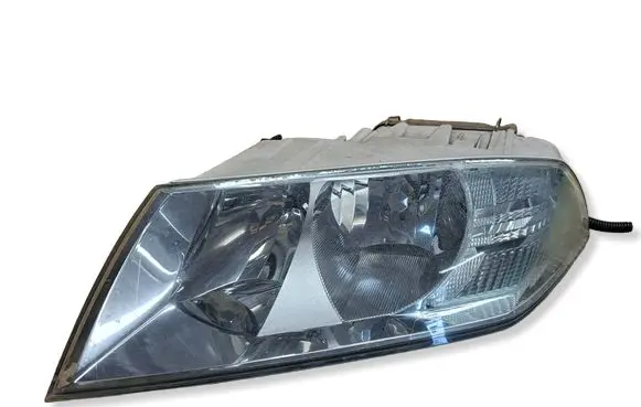 Skoda Octavia Mk2 (1Z) Headlight/headlamp 4SHX13K046ABC