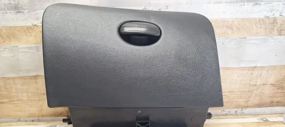 Citroen C3 Glove box 9655601777 18M7247