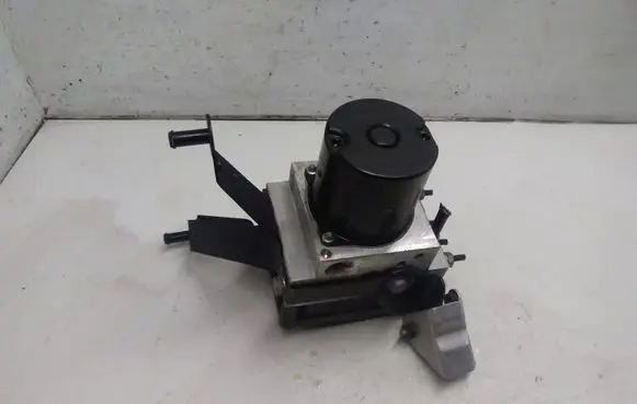 BMW 5 E60 E61 ABS Pump 6783360 6783362