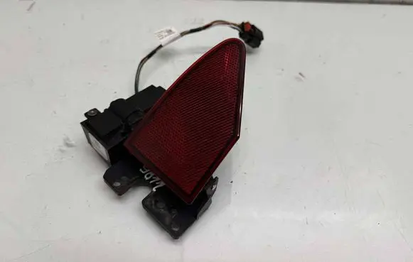 Tesla Model X Rear tail light reflector 104276696H P103855700C 103855700C