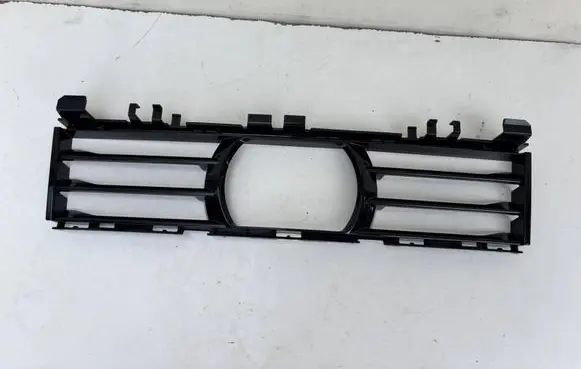 BMW 5 G30 G31 G38 Front grill 7385268