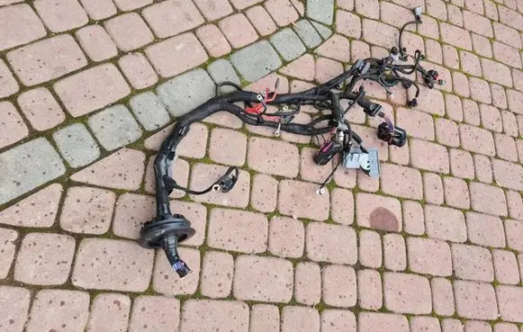 Opel Astra K EUR ISO radio connector 