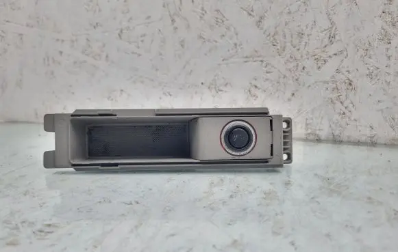 Audi A4 S4 B7 8E 8H Cigarette lighter front 8P0863284