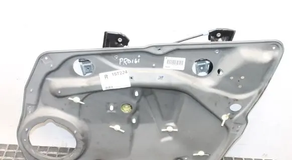 Mercedes-Benz B W245 Front door window regulator with motor A1697203079