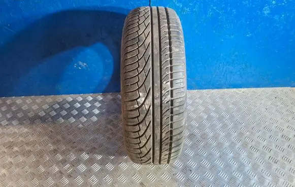 Volvo V70 R15 summer tire 21565R15 MICHELIN