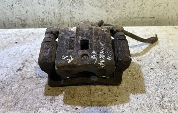 KIA Sorento Rear brake caliper