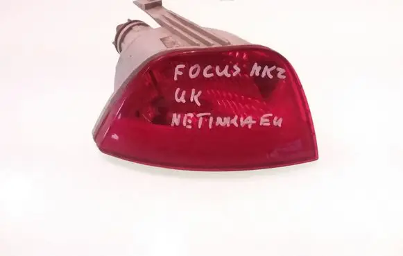 Ford Focus Tailgate rear/tail lights 5M5115K272AA 5M5115500AA
