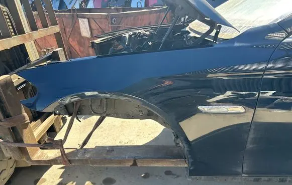 BMW 5 F10 F11 Fender 