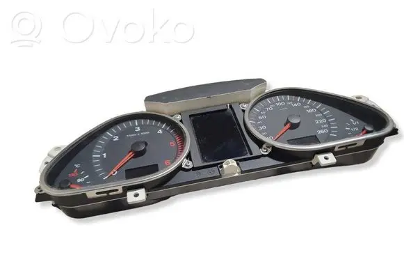 Audi A6 S6 C6 4F Speedometer (instrument cluster) 5540007312