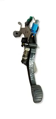 Renault Megane III Clutch pedal 465030037R