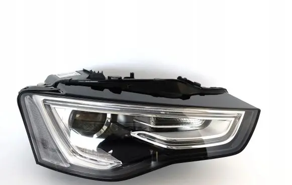 Audi A5 8T 8F Headlight/headlamp