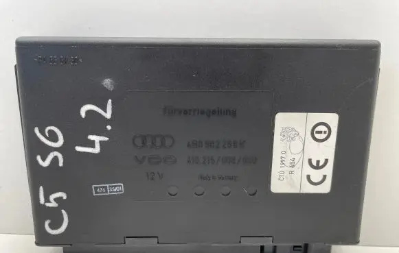 Audi A6 S6 C5 4B Comfort/convenience module 4B0962258K
