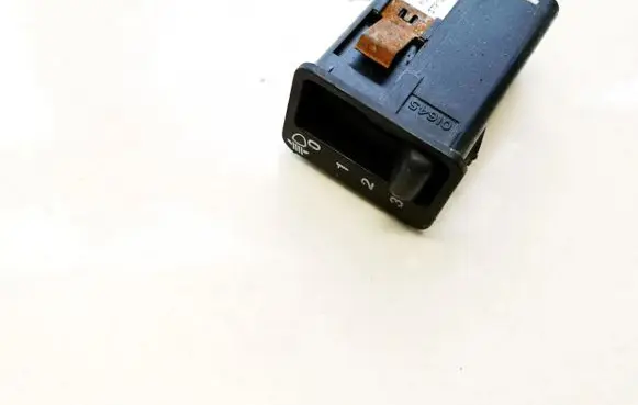 Rover 45 Headlight level height control switch 01630 st3a