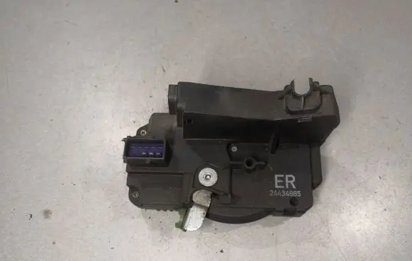 Opel Corsa C Front door lock 24434885